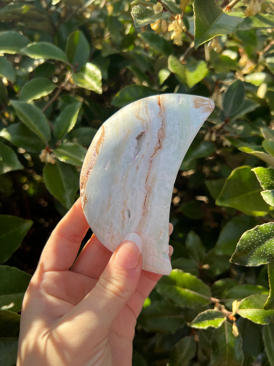 Caribbean Calcite Moon