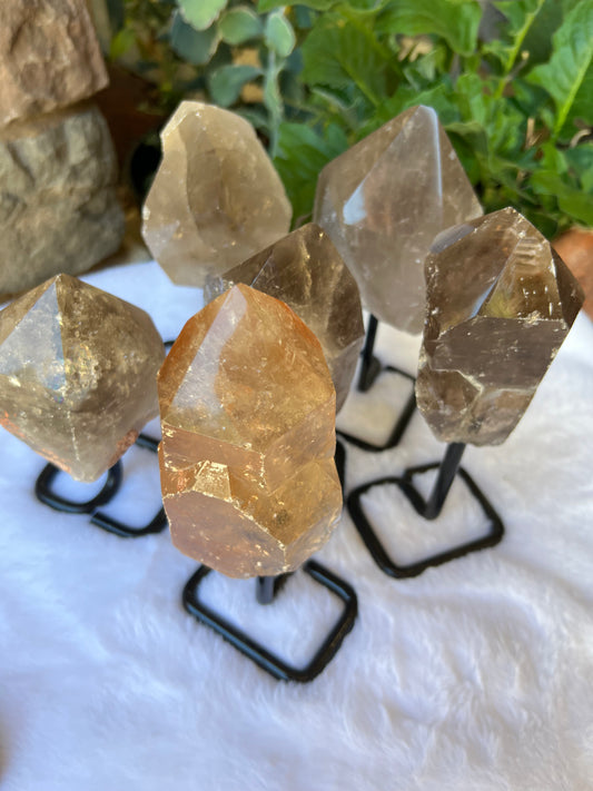 SMOKY QUARTZ TOP POLISHED POINTS WITH STAND