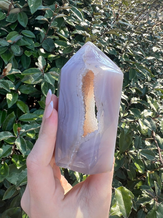 AGATE DRUZY TOWER